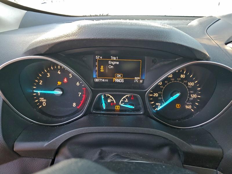 Photo 9 from auction – 2017 FORD ESCAPE SE with VIN 1FMCU0GD3HUB75935