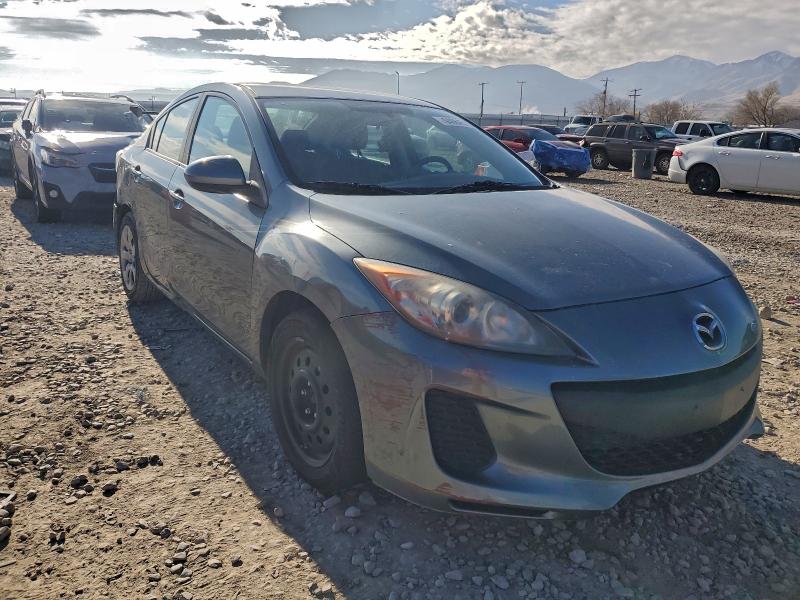 Photo 4 from auction – 2012 MAZDA 3 I with VIN JM1BL1UF4C1644717
