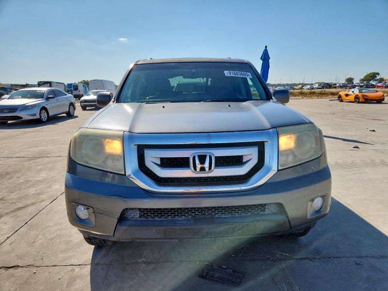 Photo 5 from auction – 2011 HONDA PILOT TOUR with VIN 5FNYF3H95BB011635