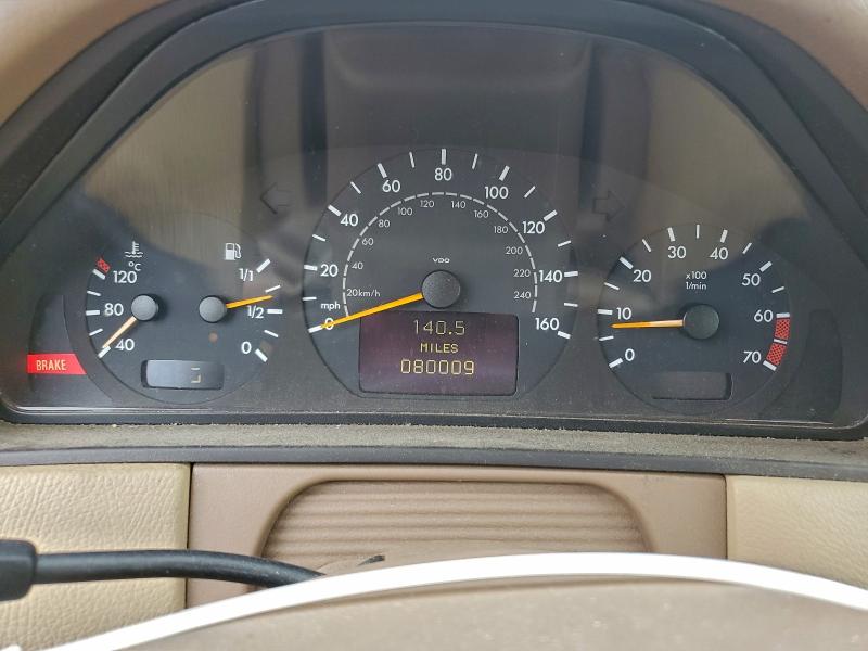Photo 9 from auction – 2001 MERCEDES-BENZ E 430 with VIN WDBJF70J81B245718