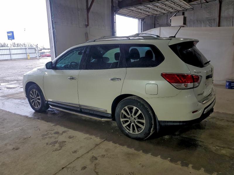 Photo 2 from auction – 2016 NISSAN PATHFINDER with VIN 5N1AR2MM4GC668262