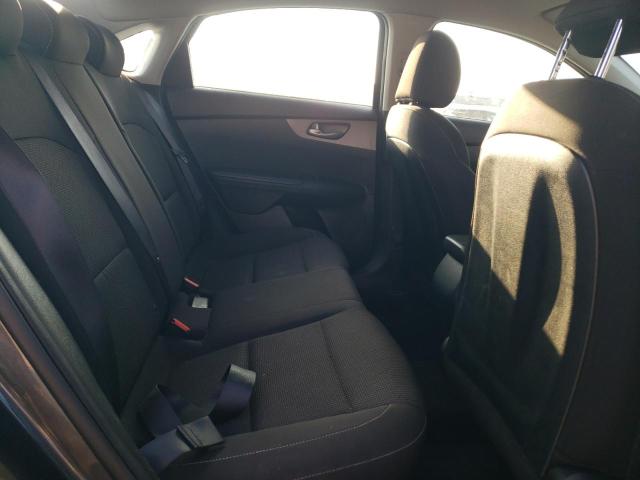 Photo 10 from auction – 2021 KIA FORTE FE with VIN 3KPF24AD3ME266574