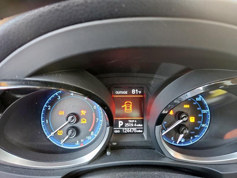 Photo 9 from auction – 2014 TOYOTA COROLLA L with VIN 5YFBURHE2EP137262