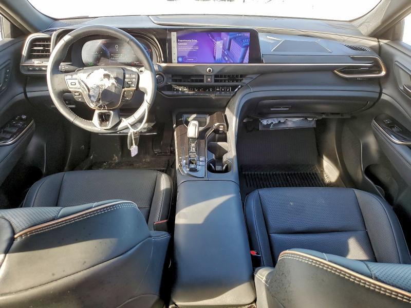 Снимка 8 от търг – 2025 TOYOTA CROWN SIGN с VIN JTDACAAJ9S3004574