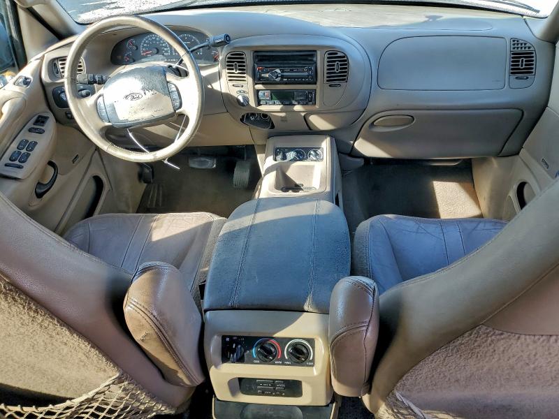 Photo 8 from auction – 2002 FORD EXPEDITION with VIN 1FMPU18L72LA69756