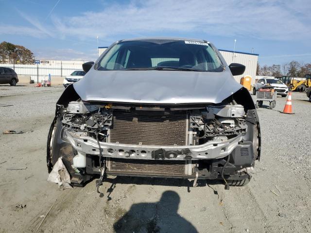 Photo 5 from auction – 2017 FORD ESCAPE S with VIN 1FMCU0F71HUE12661