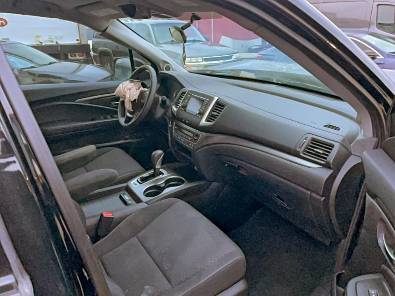 Photo 5 from auction – 2019 HONDA RIDGELINE with VIN 5FPYK3F17KB018991