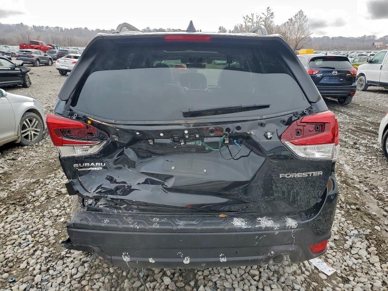 Photo 6 from auction – 2020 SUBARU FORESTER L with VIN JF2SKAUC2LH457719