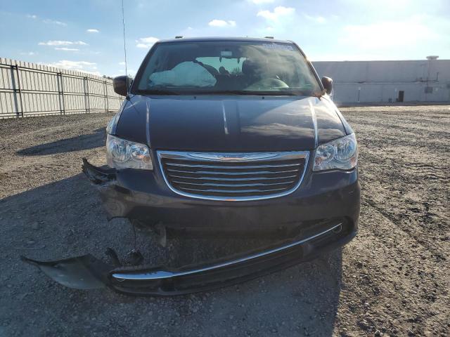 Photo 5 from auction – 2016 CHRYSLER TOWN & COU with VIN 2C4RC1BG2GR128741