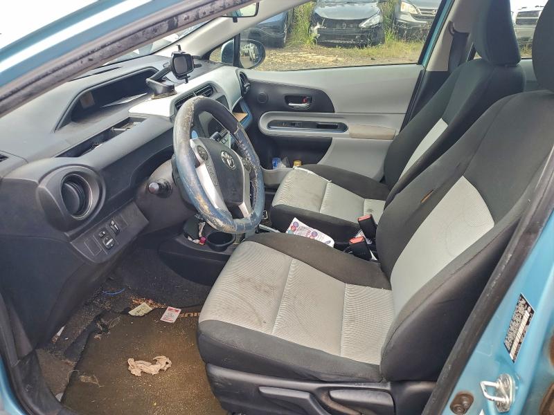Photo 7 from auction – 2012 TOYOTA PRIUS C with VIN JTDKDTB33C1025950