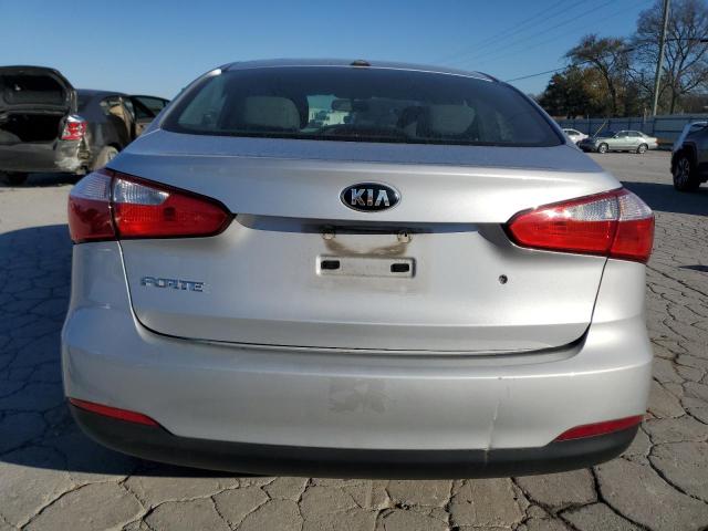Photo 6 from auction – 2015 KIA FORTE LX with VIN KNAFK4A67F5423259