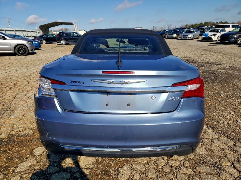 Photo 6 from auction – 2011 CHRYSLER 200 TOURIN with VIN 1C3BC2EB4BN617417