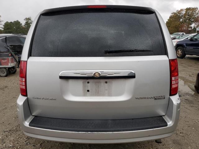 Photo 6 from auction – 2010 CHRYSLER TOWN & COU with VIN 2A4RR5D13AR337082