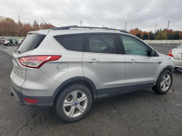 Photo 3 from auction – 2014 FORD ESCAPE SE with VIN 1FMCU9G97EUD88141