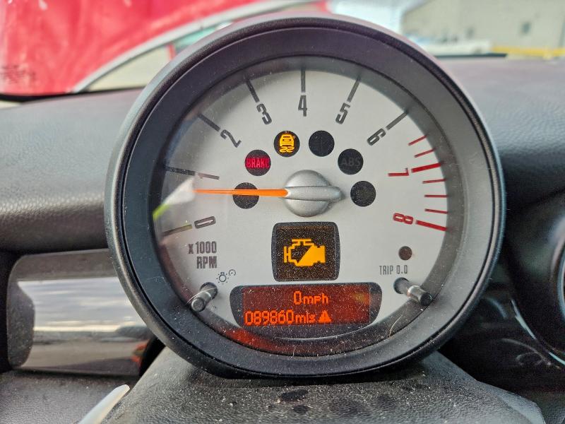 Photo 9 from auction – 2012 MINI COOPER S with VIN WMWSV3C51CTY26147