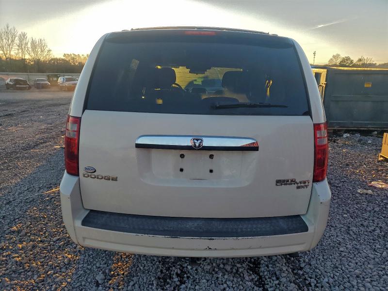 Photo 6 from auction – 2010 DODGE GRAND CARA with VIN 2D4RN5D14AR461673