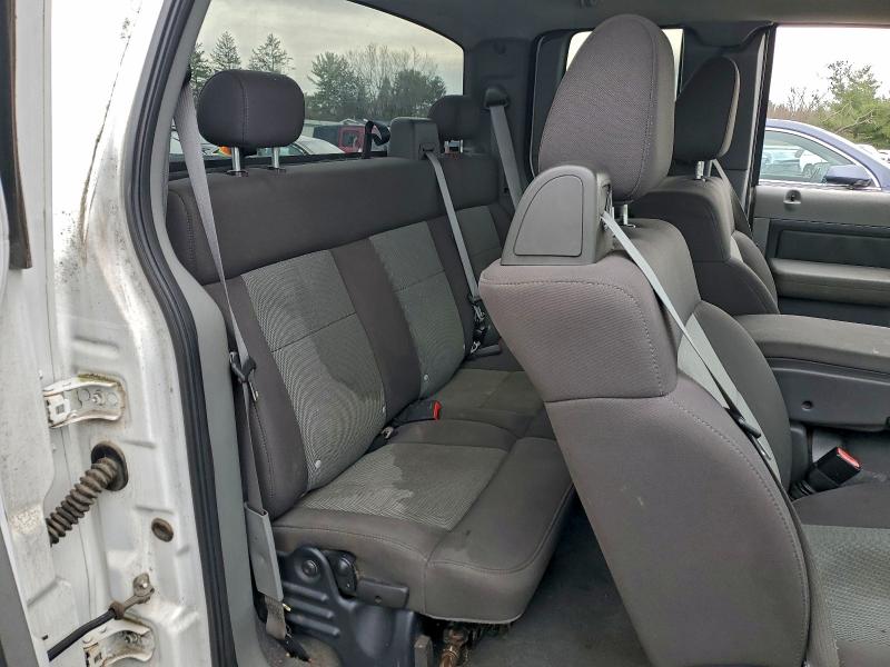 Photo 10 from auction – 2004 FORD F150 with VIN 1FTRX12W74NC55019
