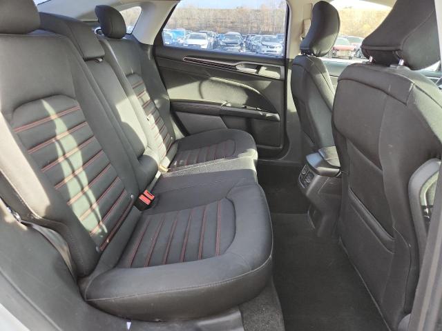 Photo 10 from auction – 2016 FORD FUSION SE with VIN 3FA6P0HD1GR172583