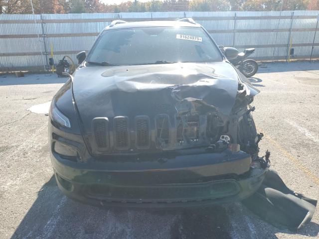 Photo 5 from auction – 2018 JEEP CHEROKEE L with VIN 1C4PJLLB9JD622701