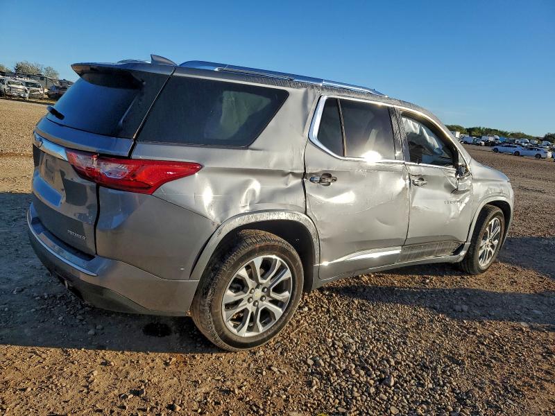 Photo 3 from auction – 2020 CHEVROLET TRAVERSE P with VIN 1GNERKKW2LJ190608
