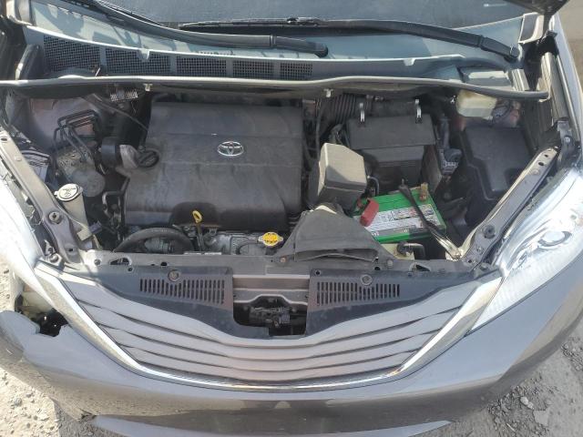 Photo 12 from auction – 2014 TOYOTA SIENNA XLE with VIN 5TDYK3DC4ES517714