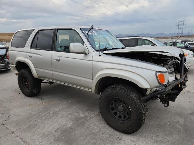 Photo 4 from auction – 2000 TOYOTA 4RUNNER SR with VIN JT3HN86R5Y0307964