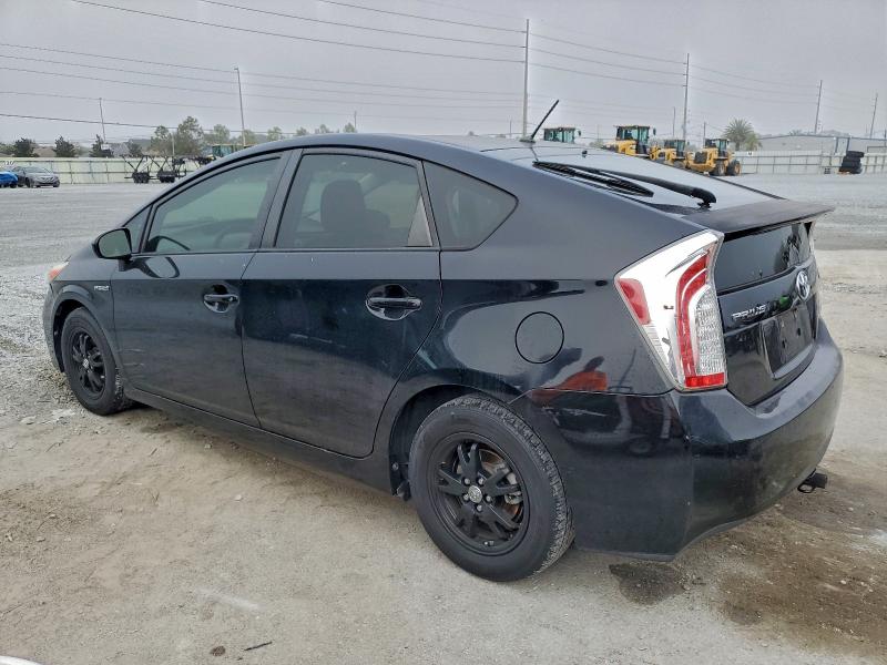Photo 2 from auction – 2012 TOYOTA PRIUS with VIN JTDKN3DU3C5453285