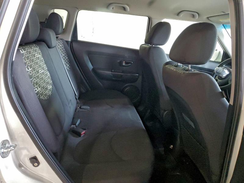 Photo 10 from auction – 2011 KIA SOUL + with VIN KNDJT2A23B7330121