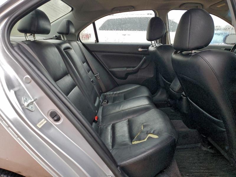Photo 10 from auction – 2004 ACURA TSX with VIN JH4CL95814C034085