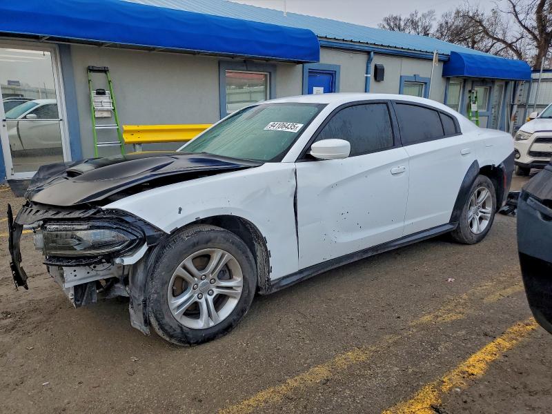 DODGE CHARGER SE 2017 with VIN 2C3CDXBG9HH525980 - Photo from auction