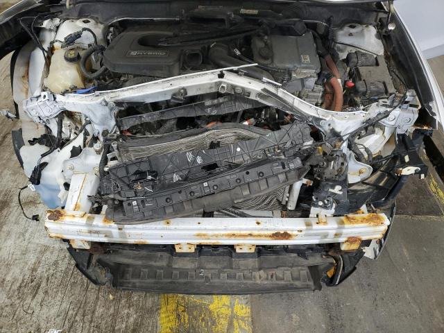 Photo 11 from auction – 2015 FORD FUSION SE with VIN 3FA6P0LU4FR147148