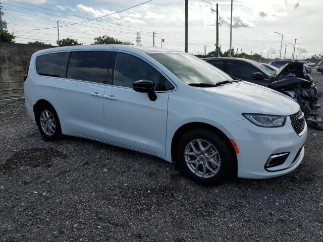 Photo 4 from auction – 2025 CHRYSLER PACIFICA S with VIN 2C4RC1BG2SR544796