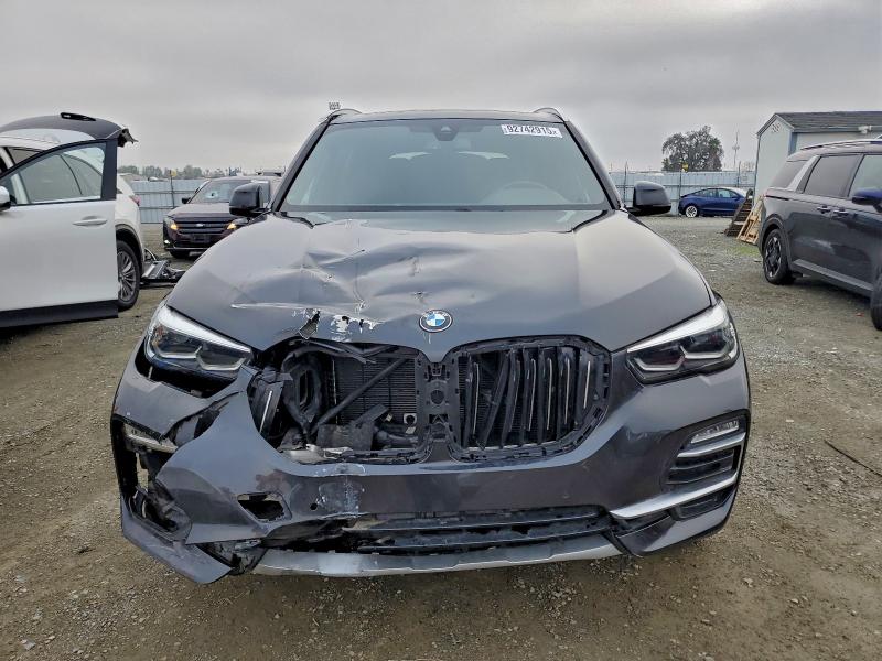 Photo 5 from auction – 2021 BMW X5 SDRIVE with VIN 5UXCR4C00M9F92007