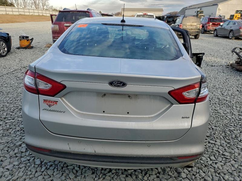 Photo 6 from auction – 2014 FORD FUSION SE with VIN 1FA6P0H71E5373328