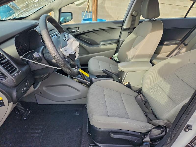 Photo 7 from auction – 2016 KIA FORTE LX with VIN KNAFK4A62G5438740