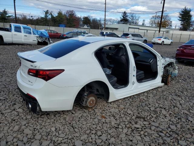 Photo 3 from auction – 2018 ACURA TLX TECH+A with VIN 19UUB3F66JA003622