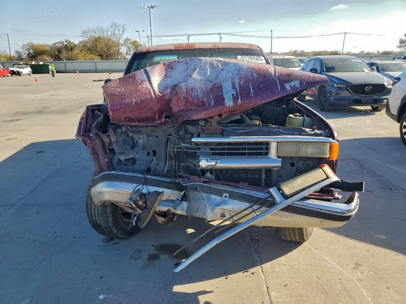 Photo 5 from auction – 1994 CHEVROLET GMT-400 C2 with VIN 2GCFC29K5R1144131