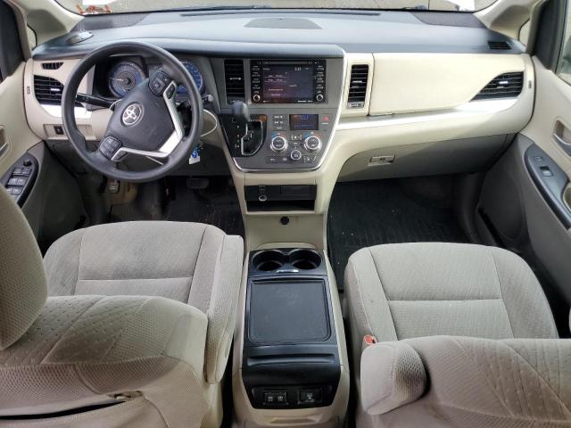 Photo 8 from auction – 2018 TOYOTA SIENNA LE with VIN 5TDKZ3DC8JS926813