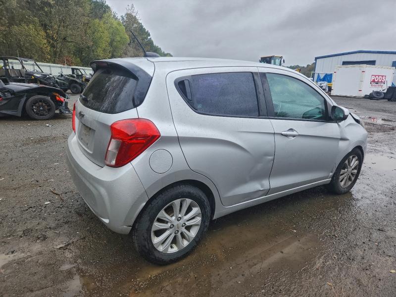 Photo 3 from auction – 2017 CHEVROLET SPARK 1LT with VIN KL8CD6SA9HC838931