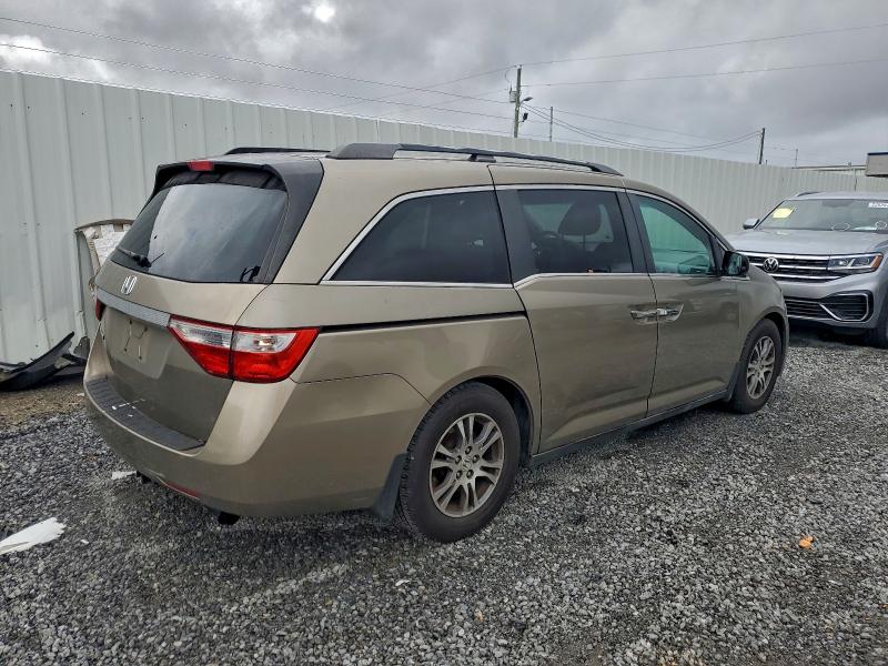 Photo 3 from auction – 2011 HONDA ODYSSEY EX with VIN 5FNRL5H40BB079600