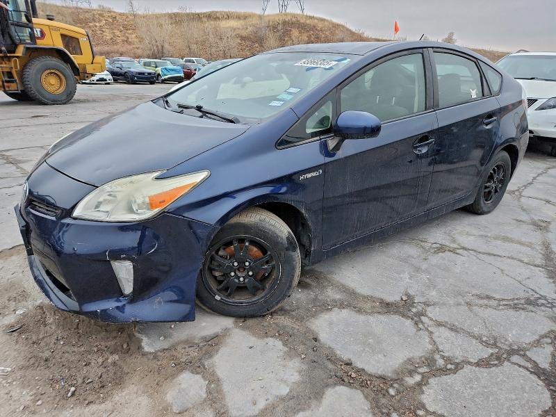 TOYOTA PRIUS 2013 مع رقم تعريف المركبة JTDKN3DU5D0338623 - صورة من المزاد