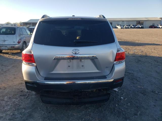Photo 6 from auction – 2013 TOYOTA HIGHLANDER with VIN 5TDDK3EH8DS207752