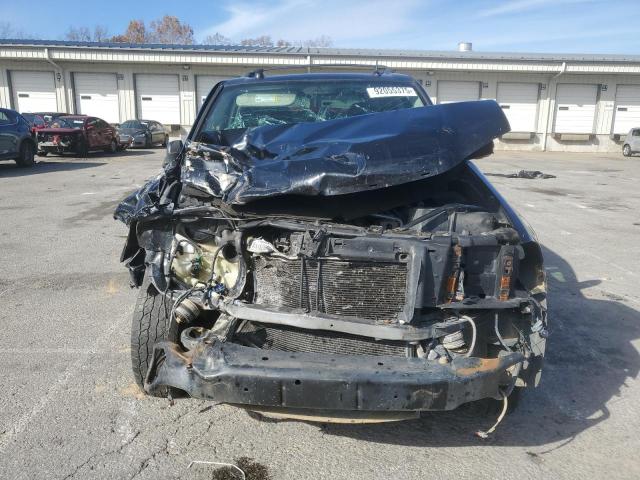 Photo 5 from auction – 2005 GMC ENVOY with VIN 1GKDT13S852353467