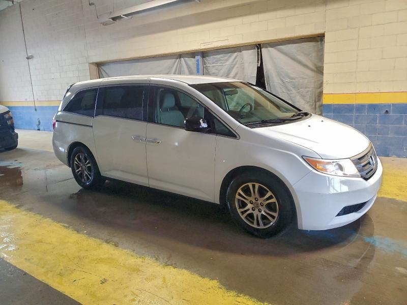 Photo 4 from auction – 2013 HONDA ODYSSEY EX with VIN 5FNRL5H45DB010789