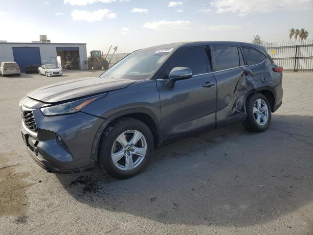 TOYOTA HIGHLANDER 2021 with VIN 5TDZZRAH4MS034936 - Photo from auction