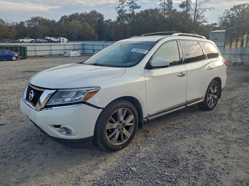 NISSAN PATHFINDER 2014 with VIN 5N1AR2MN8EC631575 - Photo from auction