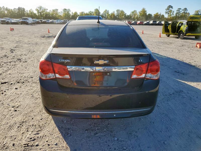 Photo 6 from auction – 2014 CHEVROLET CRUZE LT with VIN 1G1PC5SB6E7229906