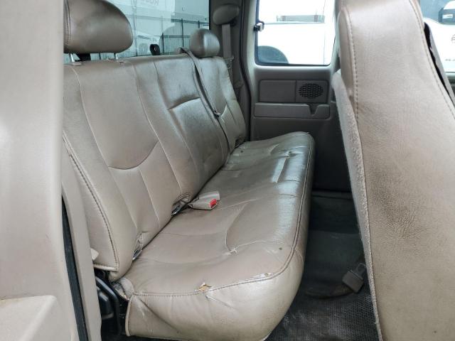 Photo 10 from auction – 2006 CHEVROLET SILVERADO with VIN 1GCEC19VX6E155457