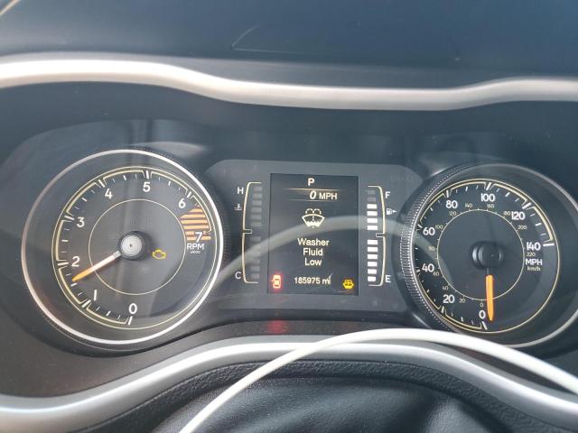 Photo 9 from auction – 2018 JEEP CHEROKEE L with VIN 1C4PJLLB9JD622701