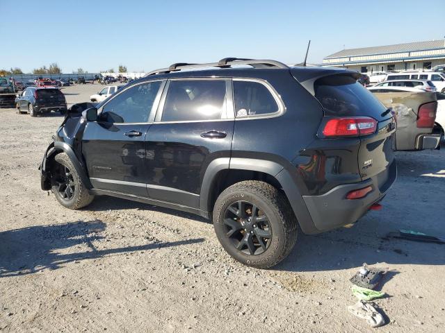 Photo 2 from auction – 2018 JEEP CHEROKEE T with VIN 1C4PJMBX1JD522790